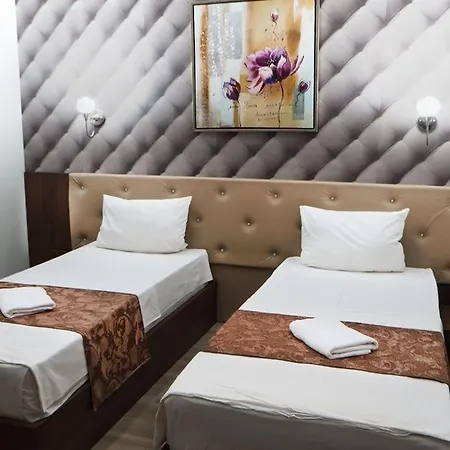 Aen Hotel-old Σκόπια